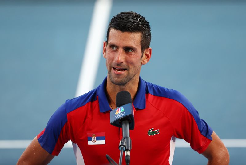 &copy; Reuters. Novak Djokovic fala com a imprensa após vencer partida durante os Jogos de Tóquio
28/07/2021 REUTERS/Mike Segar