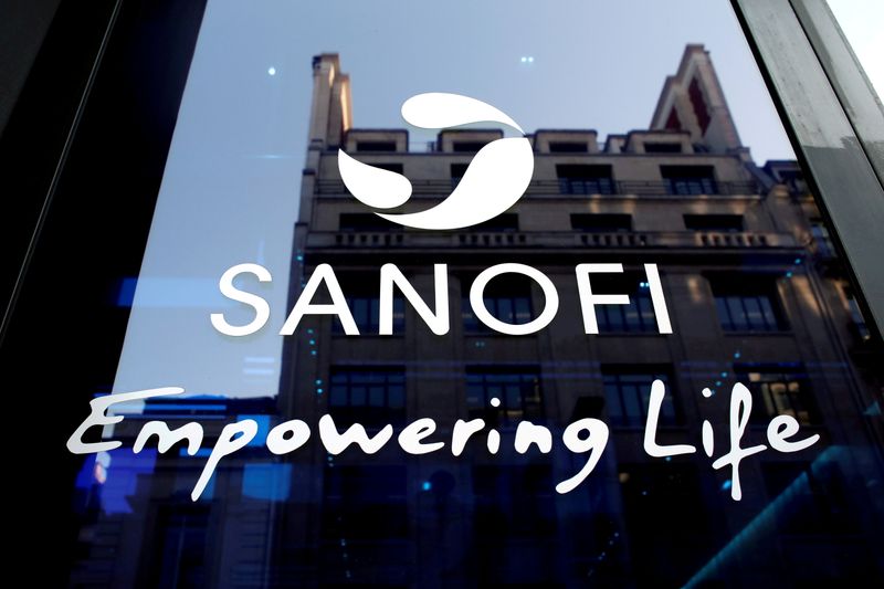 &copy; Reuters. FILE PHOTO: A Sanofi logo is seen during the company's annual results news conference in Paris, France, February 6, 2020. REUTERS/Benoit Tessier