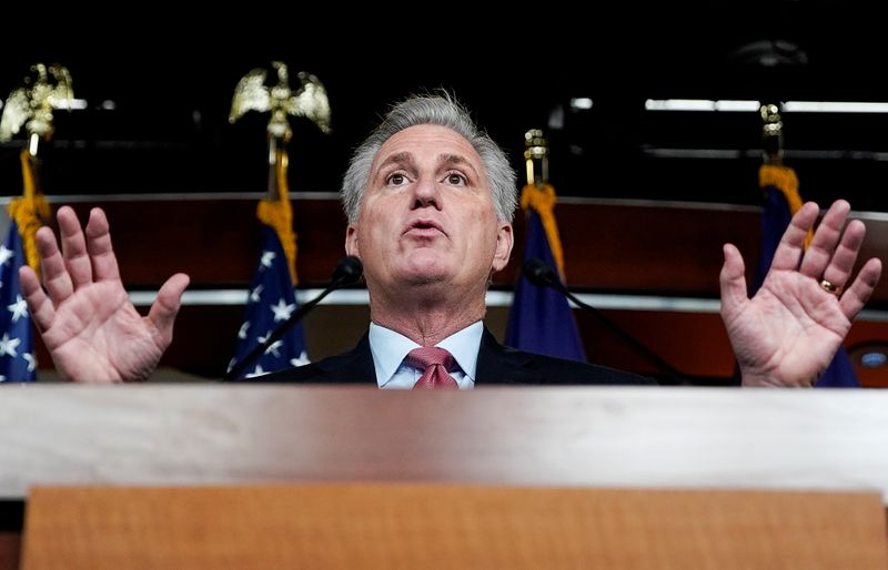 &copy; Reuters. FILE PHOTO: U.S. Minority Leader Kevin McCarthy (R-CA) responds to questions as he holds a news conference at the U.S. Capitol in Washington, U.S., July 22, 2021. REUTERS/Elizabeth Frantz/File Photo