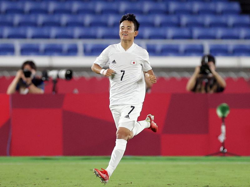 &copy; Reuters. FOTO DE ARCHIVO: el japonés Takefusa Kubo celebra su primer gol contra Francia en los Juegos Olímpicos de Tokio 2020. REUTERS/Hannah Mckay/File Photo
