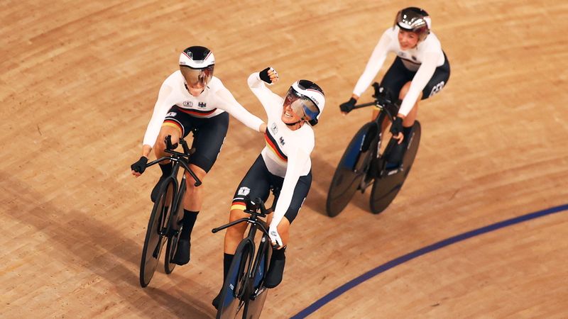 &copy; Reuters. فريق ألمانيا للدراجات على المضمار في أولمبياد طوكيو يوم الثلاثاء. رويترز