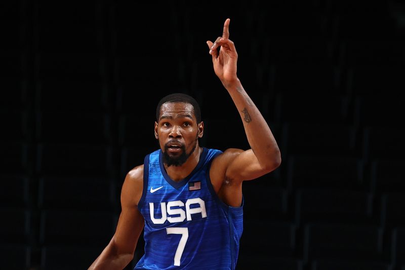 &copy; Reuters. Kevin Durant em partida dos Estados Unidos contra a Espanha pelo torneio masculino de basquete da Tóquio 2020
03/08/2021 REUTERS/Brian Snyder