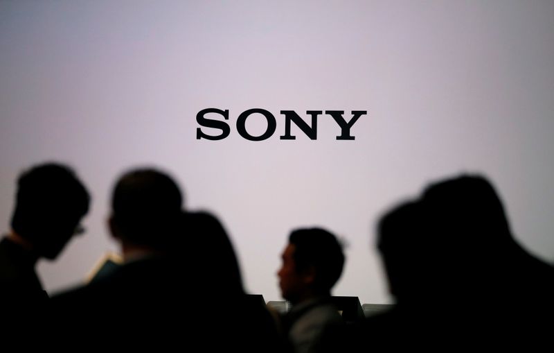 &copy; Reuters. FILE PHOTO: Journalists wait for Sony Corp's new President and Chief Executive Officer Kenichiro Yoshida's news conference on the company's business plan at Sony's headquarters in Tokyo, Japan May 22, 2018.  REUTERS/Toru Hanai