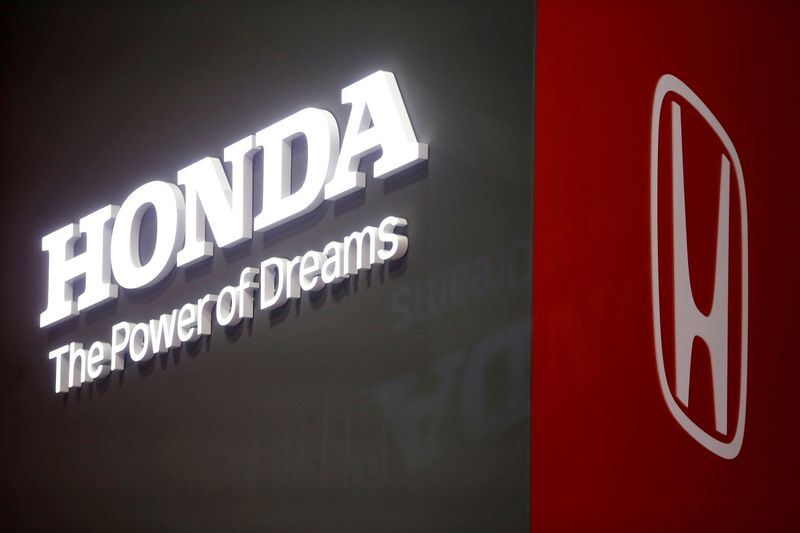 &copy; Reuters. FILE PHOTO: The Honda logo is displayed at the 89th Geneva International Motor Show in Geneva, Switzerland, March 5, 2019. REUTERS/Pierre Albouy/File Photo