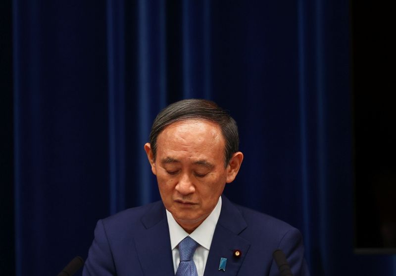 &copy; Reuters.  菅義偉首相は４日夕、政府が新型コロナウイルス感染症の医療提供体制に関して新たに決めた入院基準について「国民の命と健康を守るための措置として、必要な医療を受けられるように