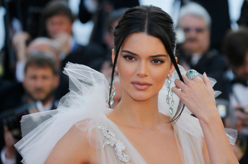 &copy; Reuters. Imagen de archivo de la llegada de Kendall Jenner a la proyección de la película "Les filles du soleil" (Hijas del sol) en la competencia de la edición 71 del Festival de Cine de Cannes en Cannes, Francia. 12 de mayo, 2018. REUTERS/Regis Duvignau/Archi
