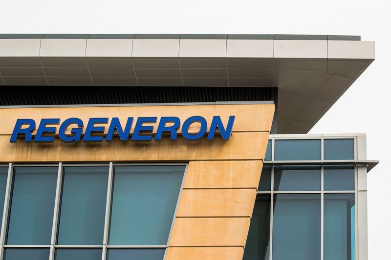 &copy; Reuters. FILE PHOTO: The Regeneron Pharmaceuticals company logo is seen on a building at the company's Westchester campus in Tarrytown, New York, U.S. September 17, 2020. REUTERS/Brendan McDermid//File Photo