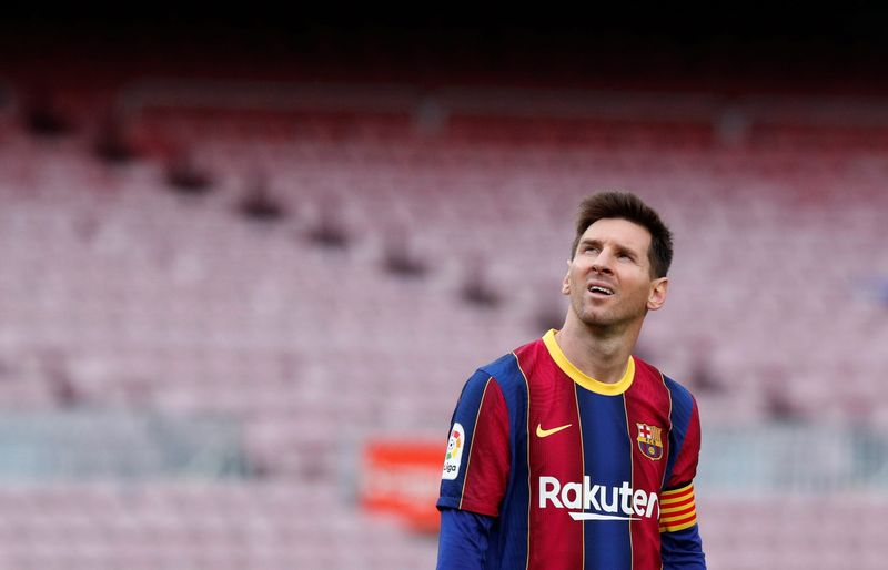 &copy; Reuters. Lionel Messi em partida do Barcelona
16/05/2021