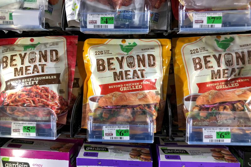 &copy; Reuters. FILE PHOTO: Products from Beyond Meat Inc, the vegan burger maker, are shown for sale at a market in Encinitas, California, U.S., June 5, 2019.  REUTERS
