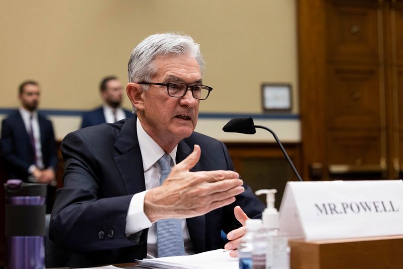 &copy; Reuters. Federal Reserve Chair Jerome Powell testifies during a U.S. House Oversight and Reform Select Subcommittee hearing on coronavirus crisis, on Capitol Hill in Washington, U.S., June 22, 2021. Graeme Jennings/Pool via REUTERS