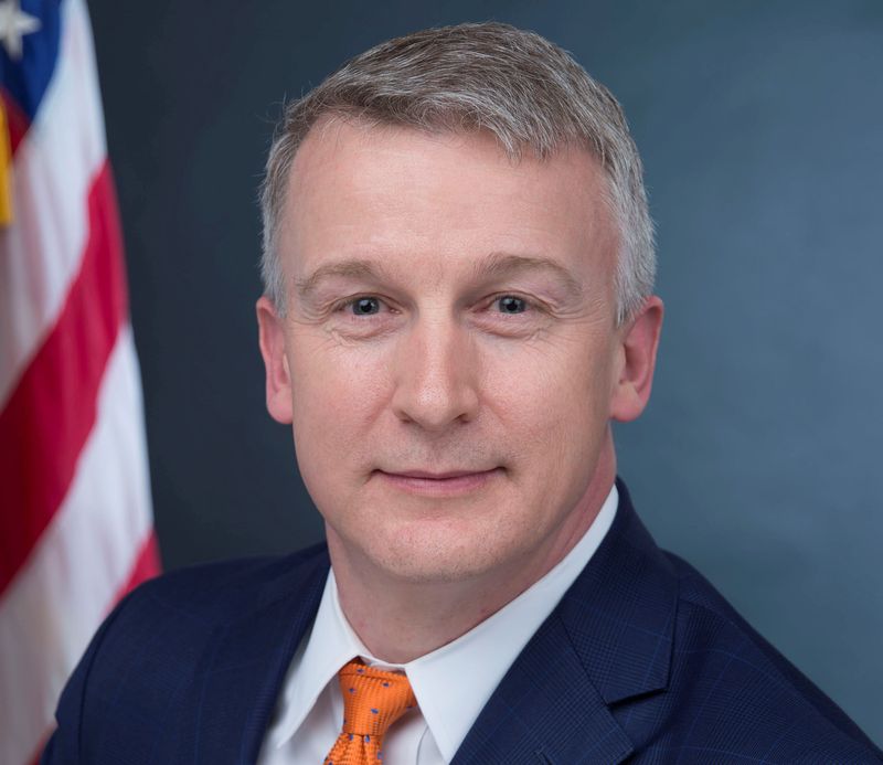 © Reuters. FILE PHOTO: Rick Bright, recently ousted director of the Biomedical Advanced Research and Development Authority, or BARDA, is seen in his official government handout portrait photo from the U.S. Department of Health and Human Services taken in Washington, U.S. in 2017.  U.S. Department of Health and Human Services/Handout via REUTERS  