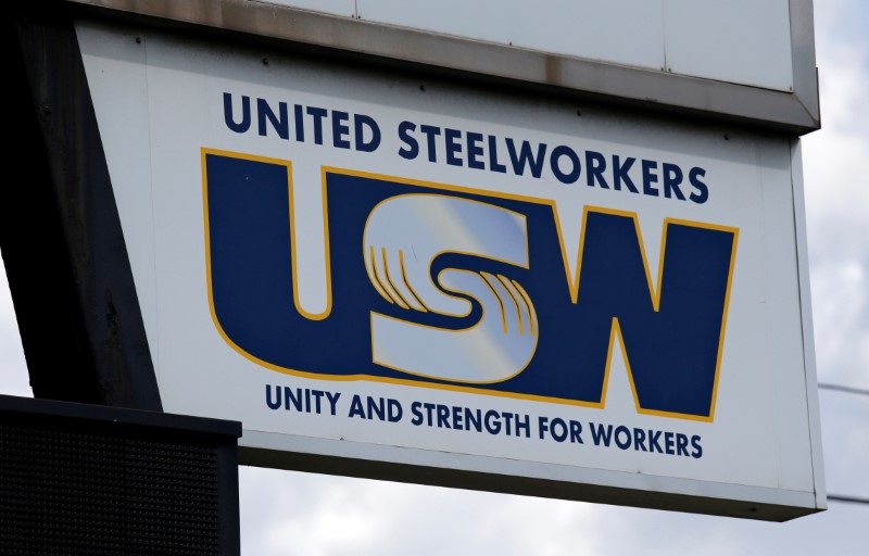 &copy; Reuters. FILE PHOTO:  A United Steelworkers sign is seen in front of the U.S. Steel Great Lakes Works plant in Ecorse, Michigan, U.S., September 24, 2019. Picture taken September 24, 2019. REUTERS/Rebecca Cook/File photo