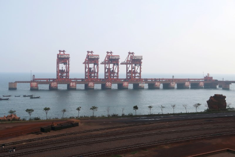 &copy; Reuters. Terminal de minério de ferro no porto de Dalian, China 
21/09/2018
REUTERS/Muyu Xu