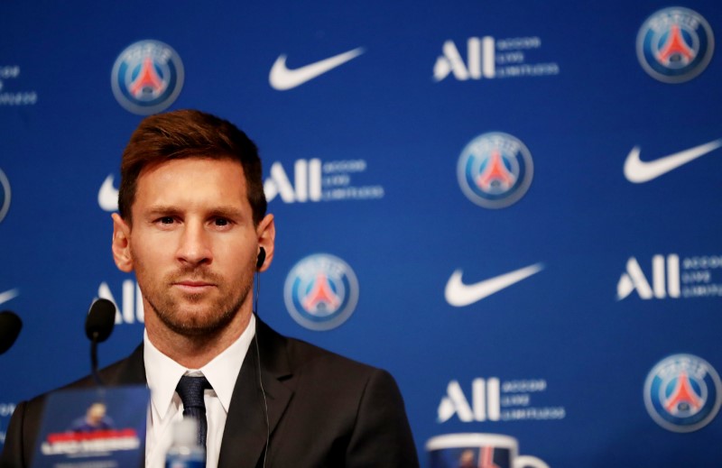 &copy; Reuters.  Lionel Messi in conferenza stampa dopo aver firmato con il Paris St Germain - Parc des Princes, Parigi, Francia, 11 agosto 2021  REUTERS/Sarah Meyssonnier