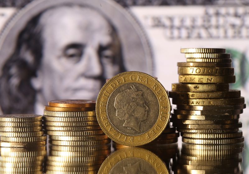 Forex, dollaro consolida seconda settimana guadagni su prospettive 'tapering' Fed