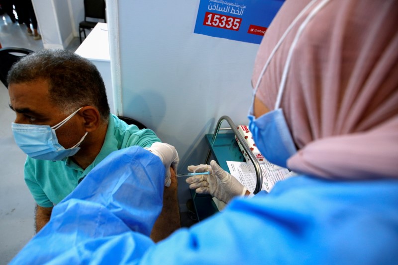 مصر تسجل 99 إصابة جديدة بفيروس كورونا وست وفيات