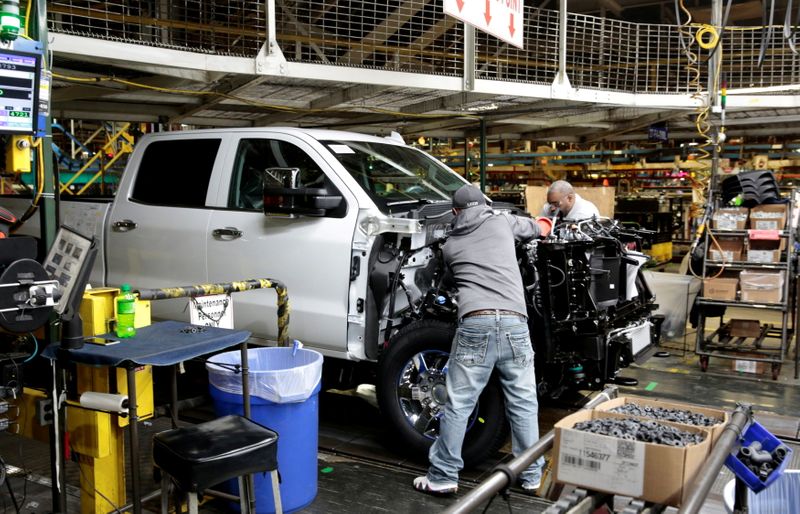 Detroit sticks with trucks, SUVs despite lofty 2030 goals for EVs