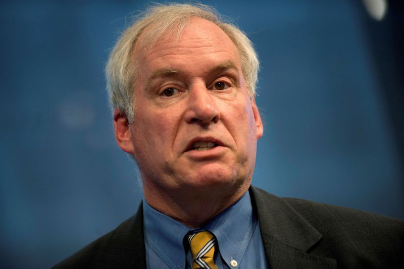 &copy; Reuters. FOTO DE ARCHIVO: El presidente del Banco de la Reserva Federal de Boston, Eric S. Rosengren, habla en Nueva York. 17 de abril de 2013. REUTERS/Keith Bedford