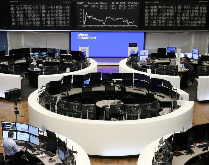 &copy; Reuters. FILE PHOTO: The German share price index DAX graph is pictured at the stock exchange in Frankfurt, Germany August 16, 2021. REUTERS/Staff