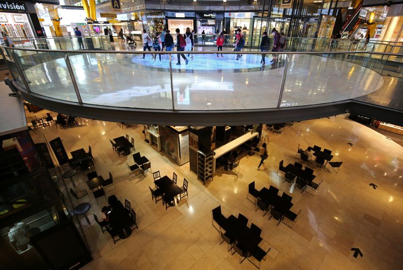 &copy; Reuters. Shopping Arenas de Barcelona, Espanha
07/10/2020. 
REUTERS/Albert Gea/File photo