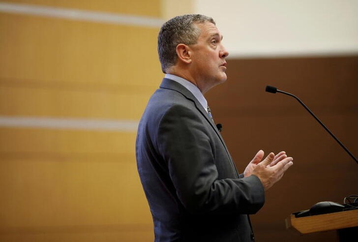 &copy; Reuters. Foto de archivo del presidente de la Fed de St. Louis, James Bullard, en un evento en Singapur