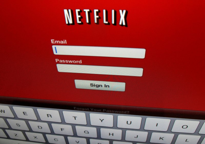 &copy; Reuters. FILE PHOTO: The Netflix sign-on is shown on an iPad in Encinitas, California, April 19,2013. REUTERS/Mike Blake