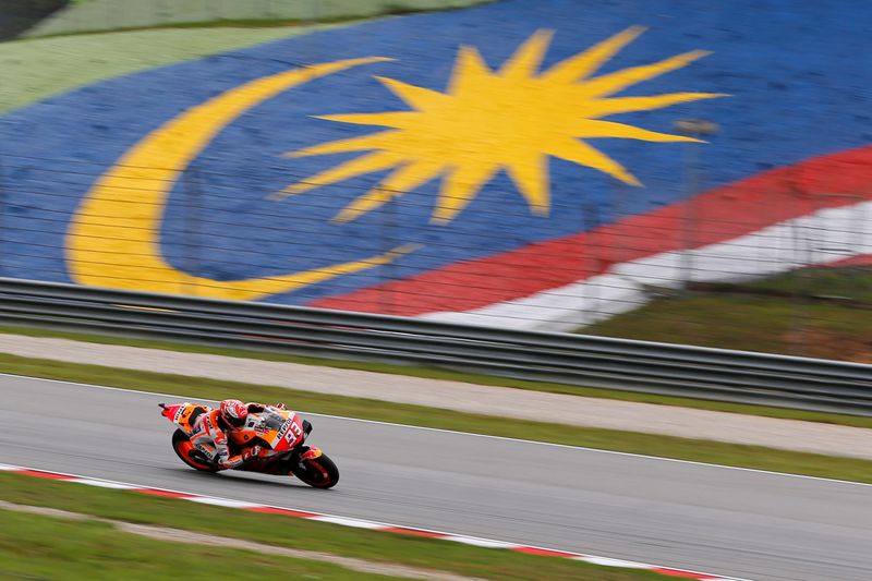 © Reuters. سباق ماليزيا للدراجات النارية في 2019. رويترز
