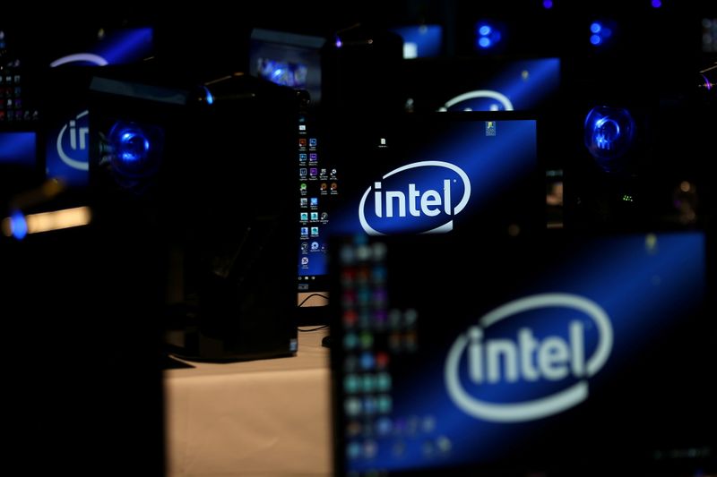 &copy; Reuters. FILE PHOTO: The Intel logo is displayed on computer screens at SIGGRAPH 2017 in Los Angeles, California, U.S. July 31, 2017.  REUTERS/Mike Blake 