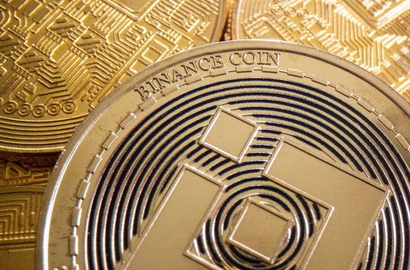 &copy; Reuters. FILE PHOTO: A representation of cryptocurrency Binance is seen in this illustration taken August 6, 2021. REUTERS/Dado Ruvic/Illustration