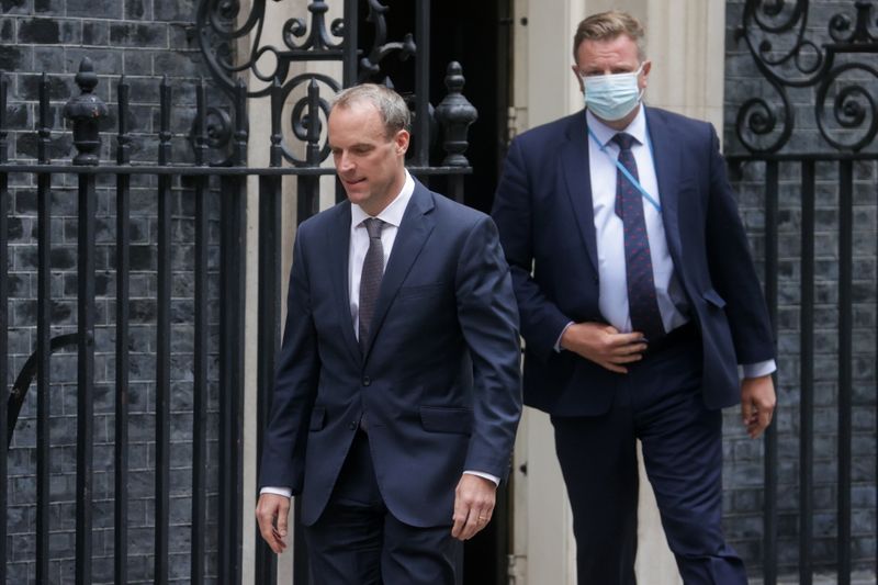 © Reuters. Il ministro degli Esteri britannico Dominic Raab a Londra. REUTERS/Hannah McKay