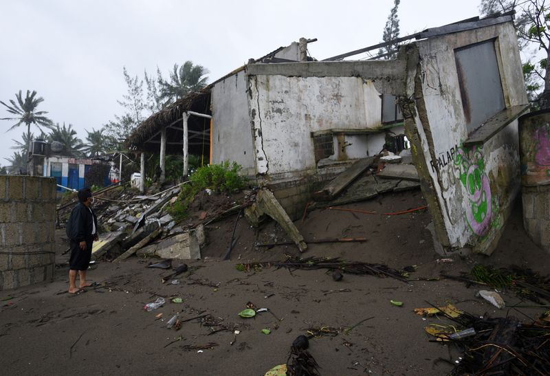 © Reuters. Casa destruída por furacão Grace
 21/08/2021
REUTERS/Yahir Ceballos