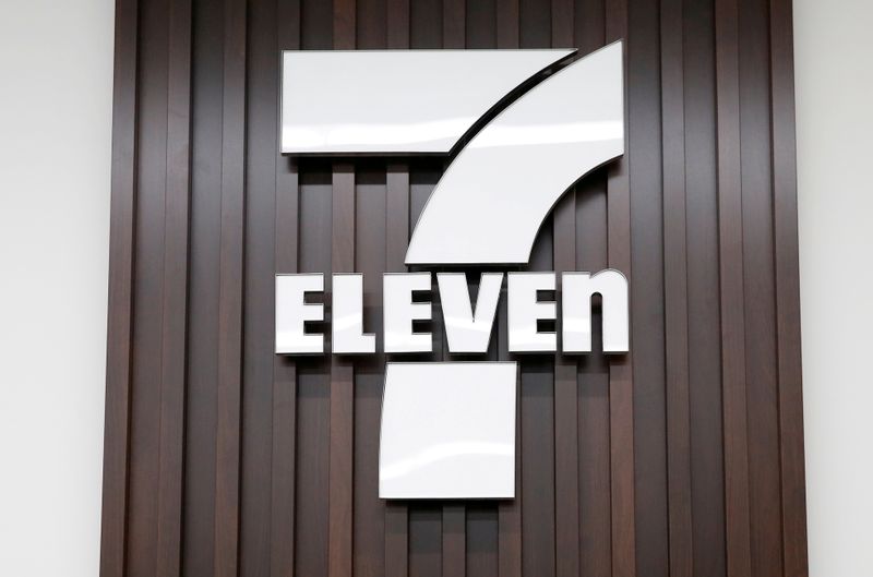 &copy; Reuters. FILE PHOTO: The logo of 7-Eleven is seen at a 7-Eleven convenience store in Tokyo, Japan December 6, 2017. REUTERS/Toru Hanai