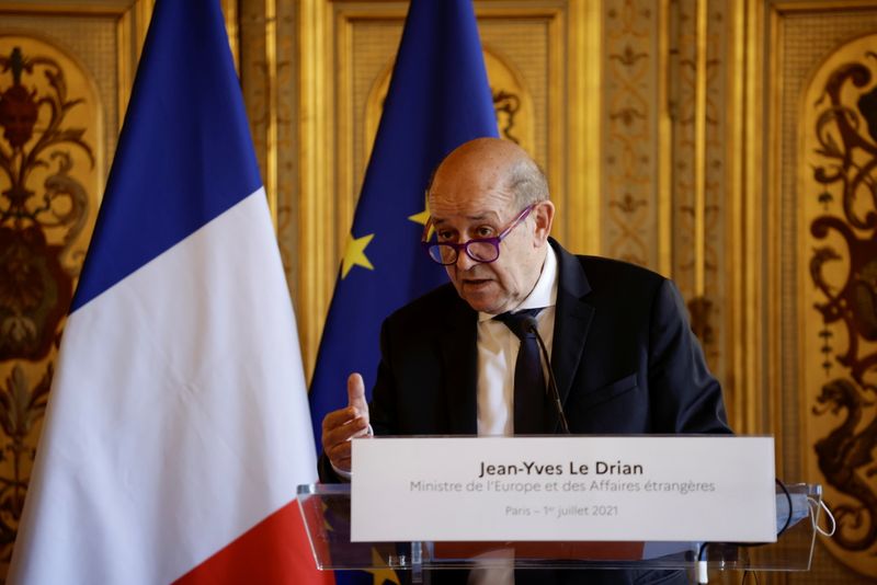 &copy; Reuters. وزير الخارجية الفرنسي جان إيف لو دريان يتحدث في باريس يوم أول يوليو تموز 2021. صورة من ممثل لوكالات الأنباء. 