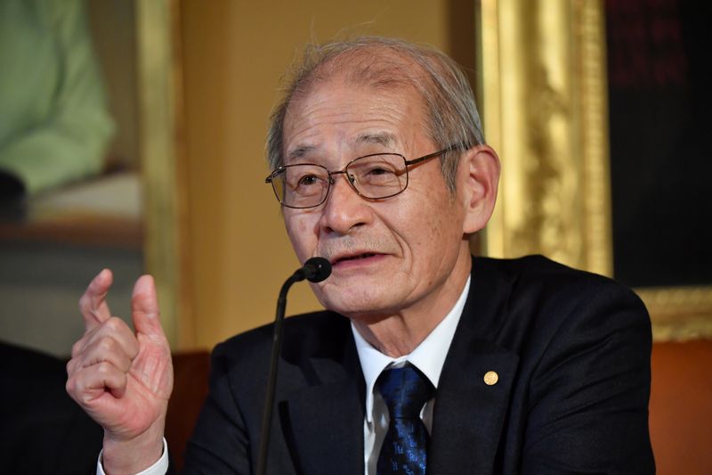 &copy; Reuters. FILE PHOTO: Chemistry Laureate Akira Yoshino speaks during a news conference at The Royal Swedish Academy of Sciences in Stockholm, Sweden December 7, 2019. Jonas Ekstromer/TT News Agency/via REUTERS      