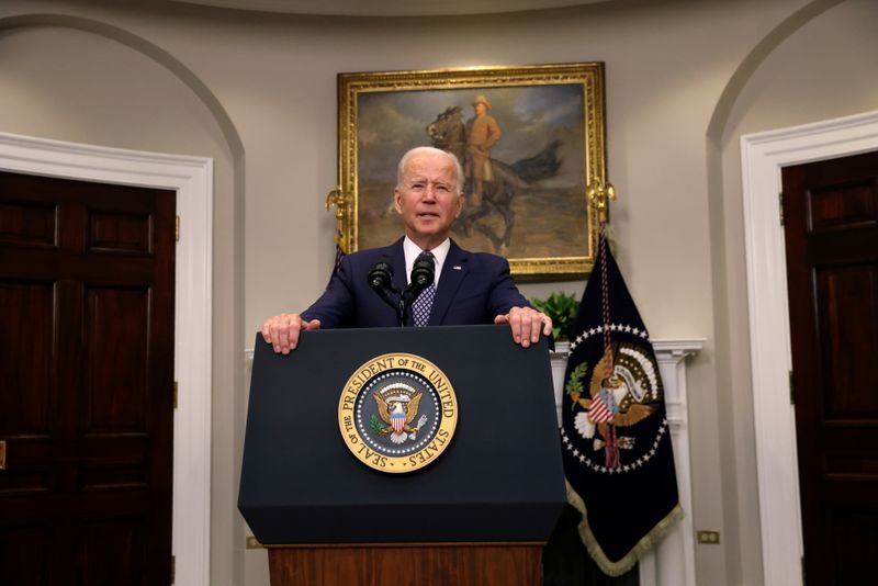 &copy; Reuters. FILE PHOTO: U.S. President Joe Biden gives a statement about the U.S. withdrawal from Afghanistan in the Roosevelt Room at the White House in Washington, U.S., August 24, 2021. REUTERS/Leah Millis/File Photo