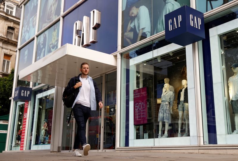 Gap set to shine as shoppers return to 'embrace summer'