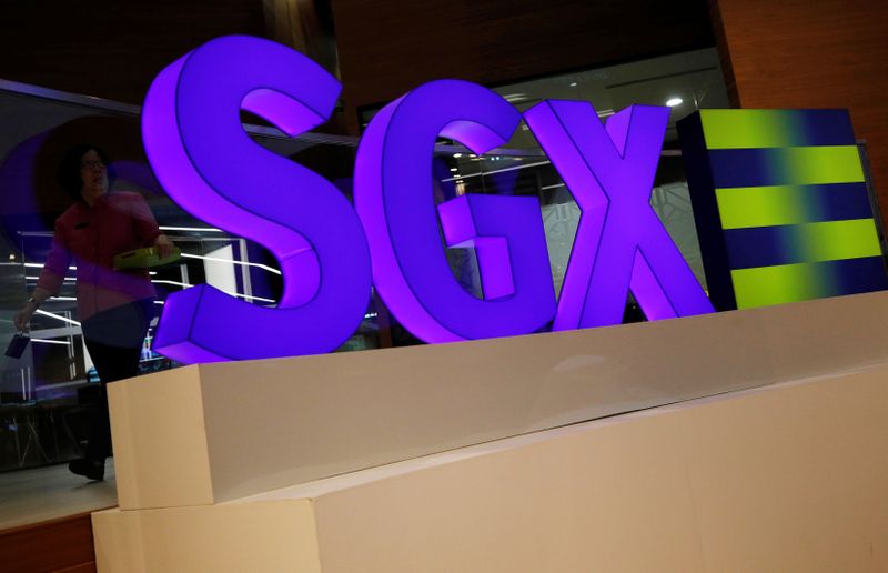 &copy; Reuters. FILE PHOTO: An SGX sign is pictured at Singapore Stock Exchange July 19, 2017. REUTERS/Edgar Su
