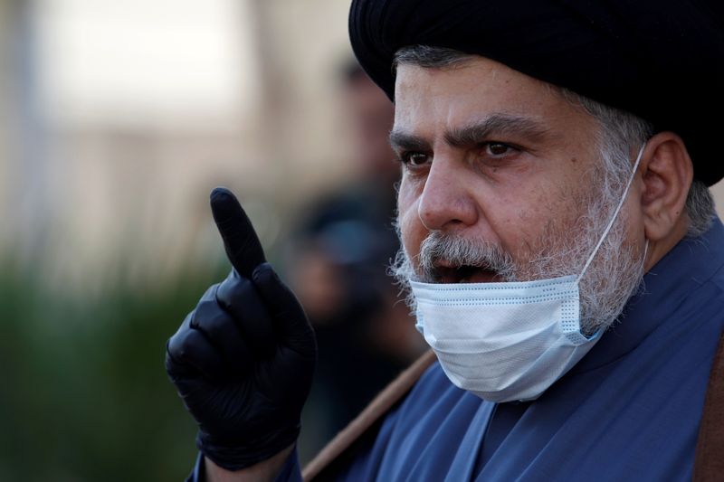 &copy; Reuters. رجل الدين الشيعي العراقي مقتدى الصدر - صورة من أرشيف رويترز. 