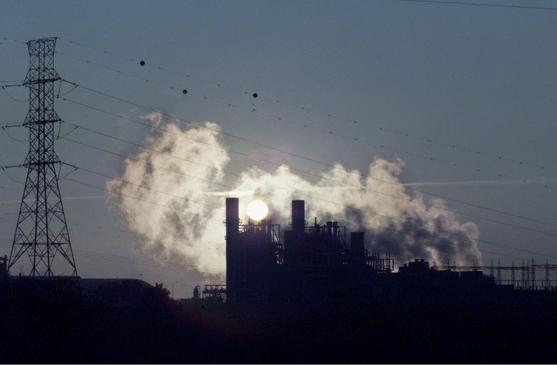 &copy; Reuters. Vista de usina termelétrica em Uruguaiana (RS) 
18/05/2001
REUTERS/Paulo Whitaker