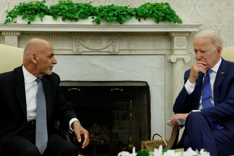 &copy; Reuters. FILE PHOTO: U.S. President Joe Biden meets with Afghan President Ashraf Ghani at the White House, in Washington, U.S., June 25, 2021. REUTERS/Jonathan Ernst