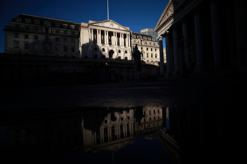 &copy; Reuters. A general view shows the Bank of England in London, Britain, December 17, 2020. REUTERS/Hannah McKay/Files