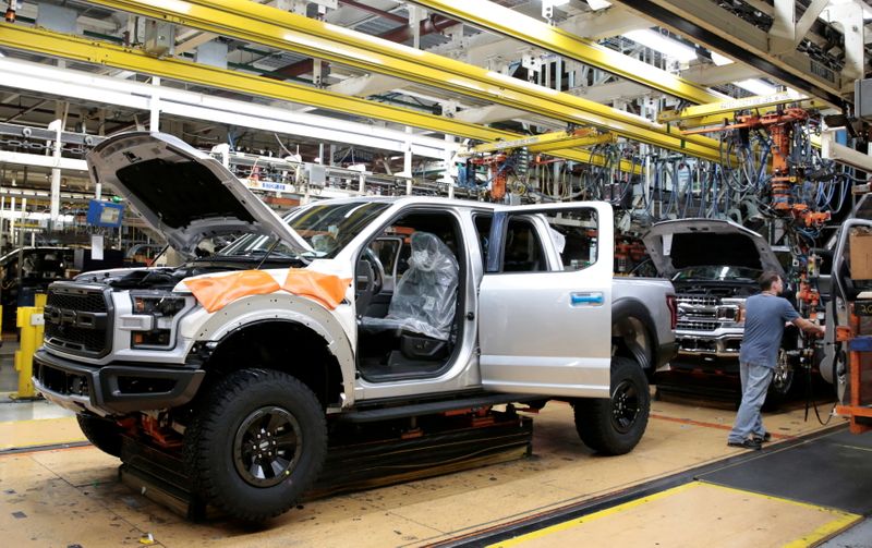 &copy; Reuters. FILE PHOTO: A Ford 2018 F150 pick-up truck moves down the assembly line at Ford's Dearborn Truck Plant during the 100-year celebration of the Ford River Rouge Complex in Dearborn, Michigan U.S. September 27, 2018.  REUTERS/Rebecca Cook/File Photo