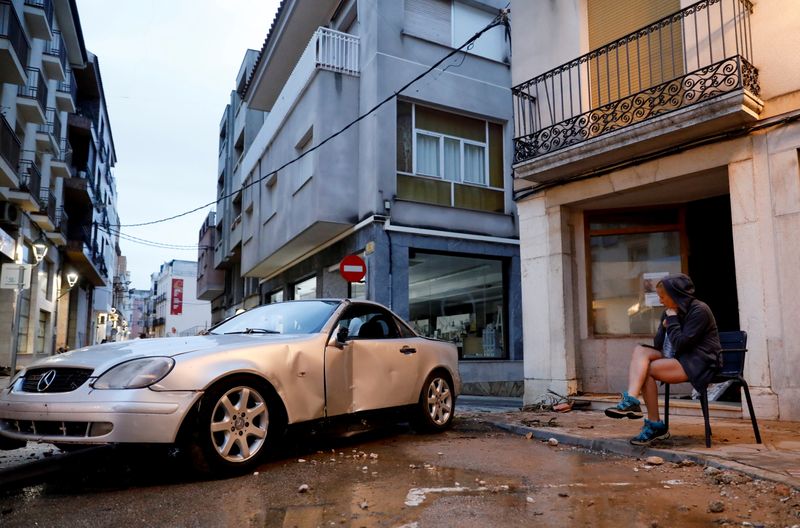 &copy; Reuters. Carro danificado por inundações decorrentes da tempestade em Alcanar, Espanha
01/09/2021
REUTERS/Eva Manez