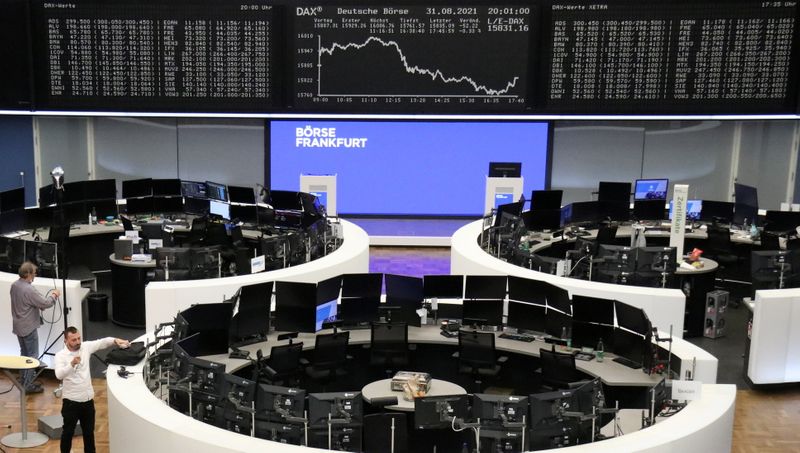 &copy; Reuters. FILE PHOTO: The German share price index DAX graph is pictured at the stock exchange in Frankfurt, Germany August 31, 2021. REUTERS/Staff