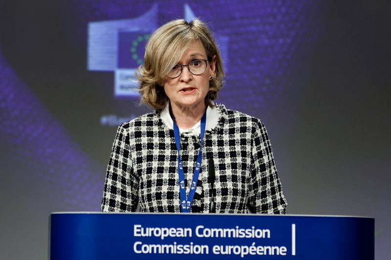 &copy; Reuters. FILE PHOTO: EU Commissioner Financial Services, Stability and the Capital Markets Union Mairead McGuinness speaks at a news conference on the fostering the openness, strength and resilience of Europe's economic and financial system in Brussels, Belgium Ja