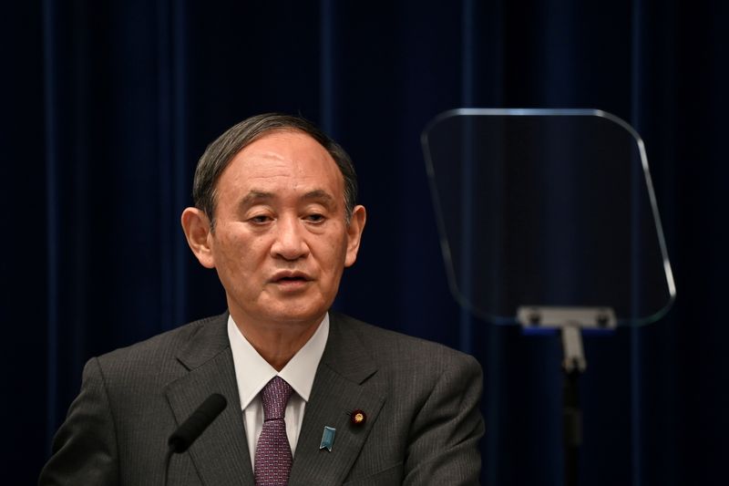 &copy; Reuters. FILE PHOTO: Japan's Prime Minister Yoshihide Suga speaks during a news conference at the prime minister's office, amid the coronavirus disease (COVID-19) pandemic, in Tokyo, Japan August 25, 2021. Kazuhiro Nogi/Pool via REUTERS/File Photo