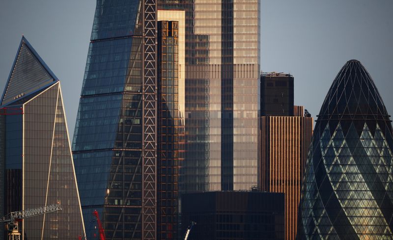 © Reuters. FILE PHOTO: Skyscrapers in The City of London financial district are seen in London, Britain, September 14, 2020. REUTERS/Hannah McKay