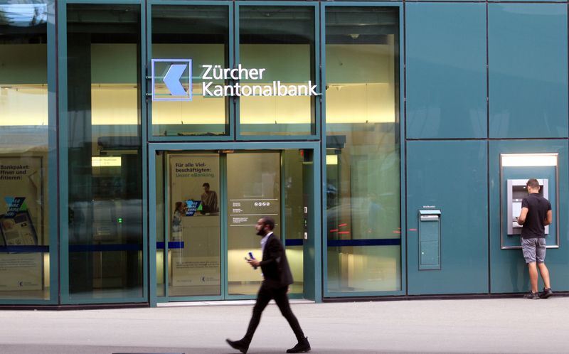 &copy; Reuters. The logo of Zuercher Kantonalbank bank is seen in Zurich, as the coronavirus disease (COVID-19) outbreak continues, in Zurich, Switzerland July 3, 2020.   REUTERS/Arnd Wiegmann