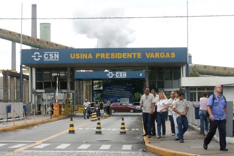 © Reuters. Usina da CSN em Volta Redonda (RJ) 
16/01/2009
REUTERS/Fernando Soutello 