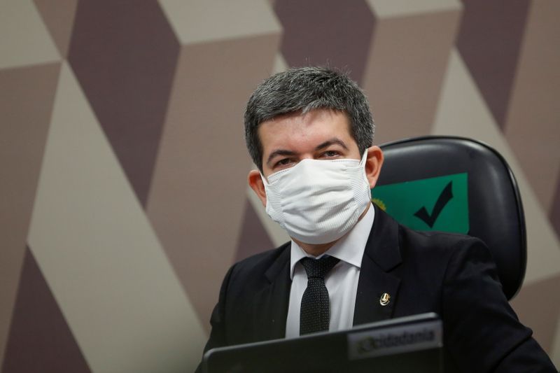 &copy; Reuters. Senador Randolfe Rodrigues durante reunião da CPI da Covid no Senado
05/05/2021 REUTERS/Adriano Machado